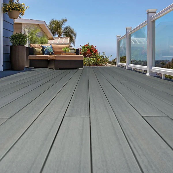 custom deck builder
